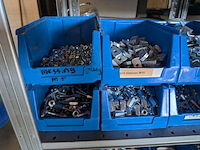 Partij ijzerwaar in magazijnbakjes - afbeelding 25 van  61