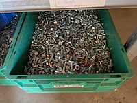 Partij ijzerwaar in magazijnbakjes - afbeelding 45 van  61