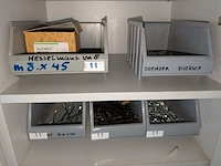 Partij ijzerwaren o.a. blum, fisher - afbeelding 90 van  104