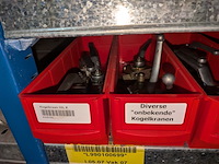 Partij ijzerwaren o.a. manometers - afbeelding 12 van  56