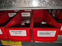 Partij ijzerwaren o.a. manometers - afbeelding 39 van  56