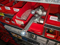 Partij ijzerwaren o.a. manometers - afbeelding 45 van  56