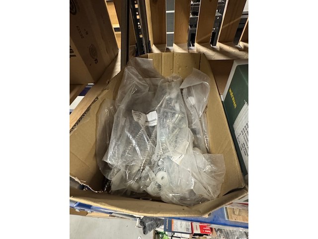 Partij ijzerwaren, o.a.: steelies, heco - afbeelding 7 van  8