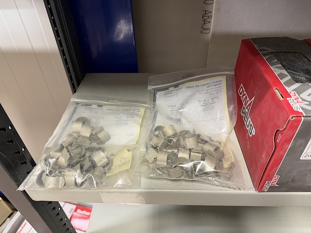 Partij ijzerwaren w.o. schroeven, spijkers, pluggen w.o. dyna plus, hjz, fischer - afbeelding 4 van  14