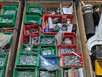 Partij ijzerwaren - afbeelding 1 van  20