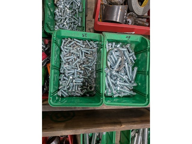 Partij ijzerwaren - afbeelding 23 van  23