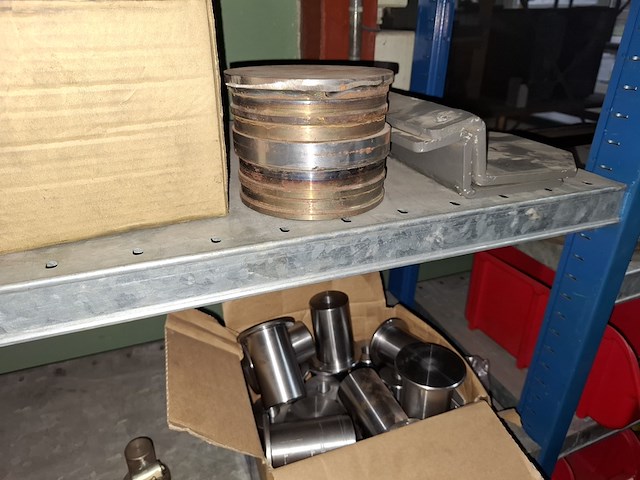 Partij ijzerwaren - afbeelding 3 van  5