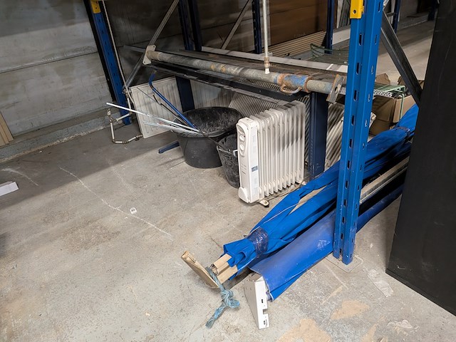 Partij ijzerwaren - afbeelding 34 van  39