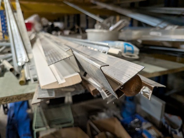 Partij ijzerwaren - afbeelding 39 van  39