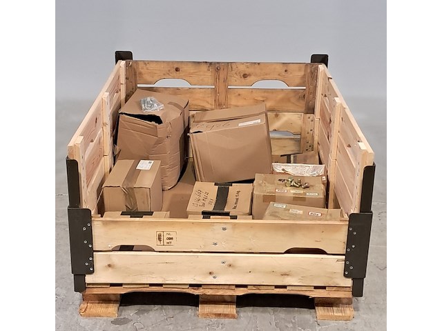 Partij ijzerwaren - afbeelding 1 van  5