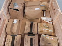 Partij ijzerwaren - afbeelding 2 van  5