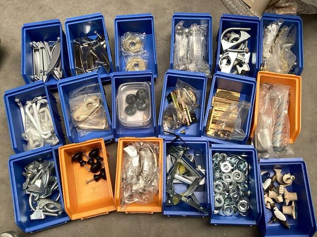 Partij ijzerwaren - afbeelding 3 van  3