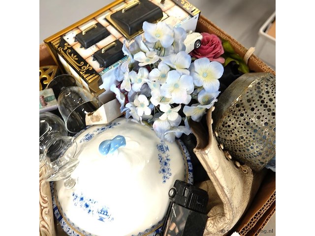 Partij in doos - afbeelding 3 van  5