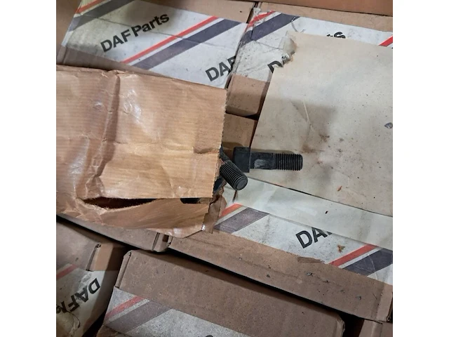 Partij inbusbouten, o.a daf parts - afbeelding 4 van  7