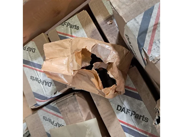 Partij inbusbouten, o.a daf parts - afbeelding 7 van  7