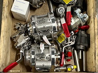 Partij industriële afsluiters van flowserve en danfoss - afbeelding 10 van  10
