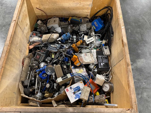 Partij industriële automatisering (sensoren, transmitters, ventielen & kabels) - afbeelding 2 van  8