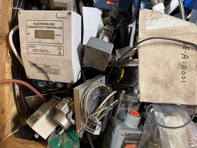 Partij industriële automatisering (sensoren, transmitters, ventielen & kabels) - afbeelding 8 van  8