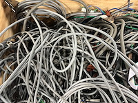 Partij industriële bekabeling & kabelbomen - koper (99kg) - afbeelding 8 van  8