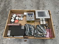 Partij industriële besturings- en elektronica componenten - afbeelding 8 van  8