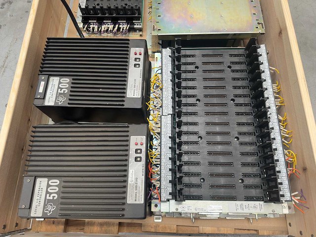 Partij industriële besturingsmodules & racks - afbeelding 3 van  4