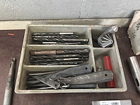 Partij industriële boren en boorhulpstukken - afbeelding 8 van  12