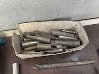 Partij industriële boren en boorhulpstukken - afbeelding 10 van  12