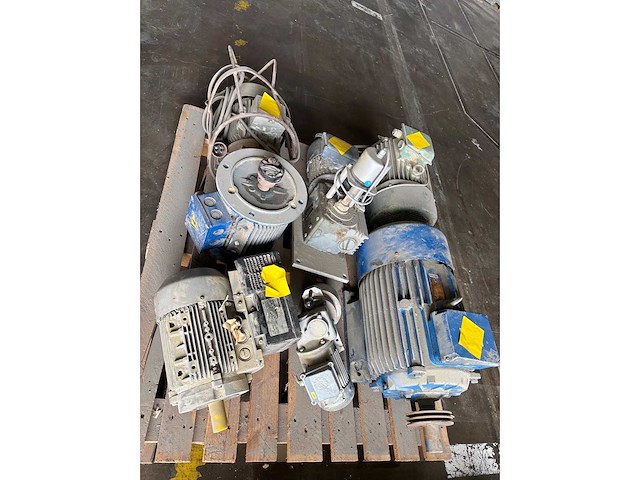 Partij industriële elektromotoren - afbeelding 8 van  39