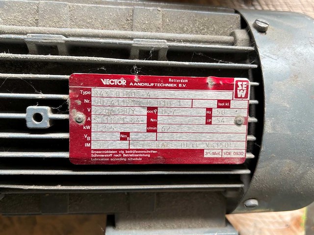Partij industriële elektromotoren - afbeelding 32 van  39