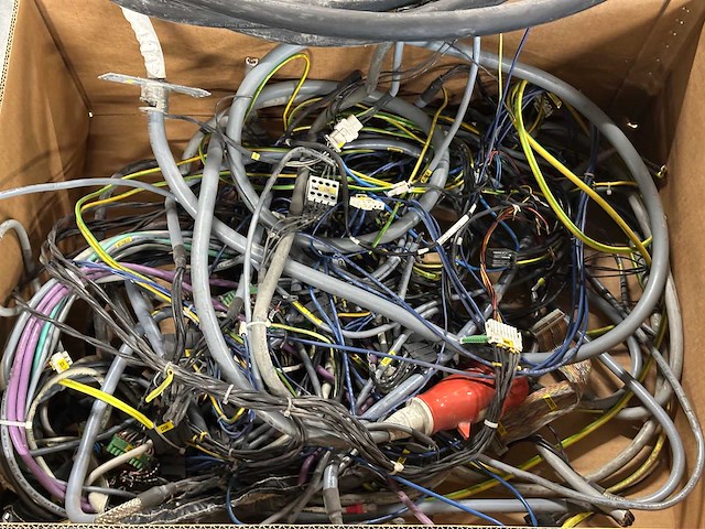 Partij industriële kabels & kabelbomen, koper - afbeelding 3 van  6