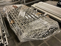Partij industriële led lijnarmaturen met accessoires - afbeelding 8 van  13