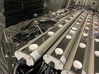 Partij industriële led lijnarmaturen met adressering - afbeelding 3 van  4