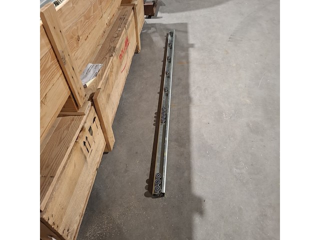 Partij industriële lineaire geleiderails, rollon by tinken - afbeelding 4 van  9