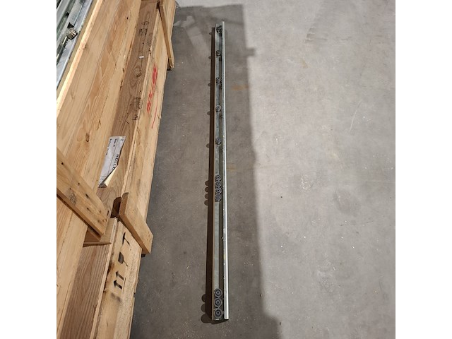 Partij industriële lineaire geleiderails, rollon by tinken - afbeelding 6 van  9