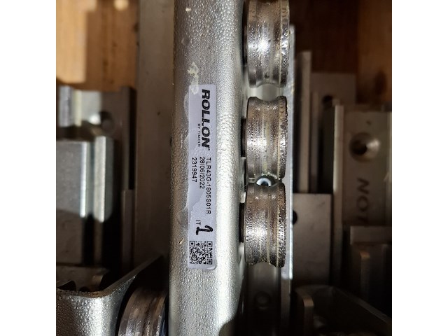 Partij industriële lineaire geleiderails, rollon by tinken - afbeelding 9 van  9