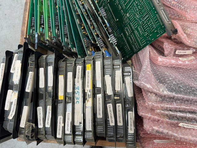 Partij industriële printplaten & modules (pcb kaarten + insteekmodules) - afbeelding 5 van  8