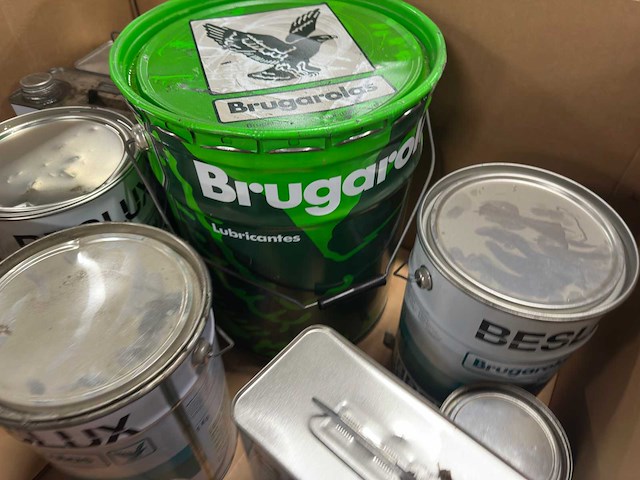 Partij industriële smeermiddelen/olie - afbeelding 6 van  6