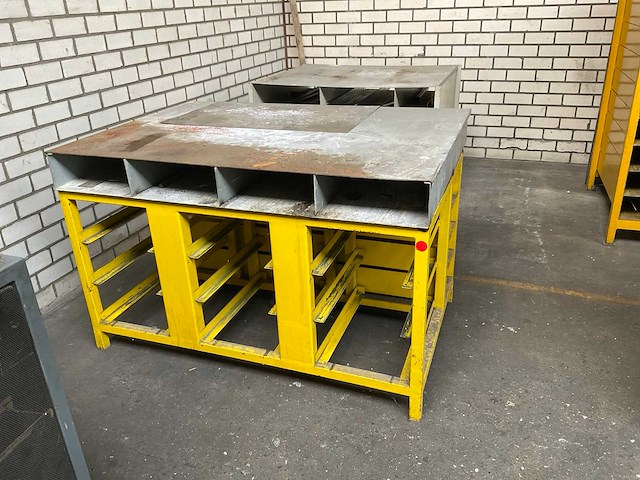Partij industriële stalen kasten - afbeelding 3 van  10