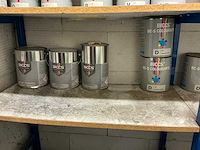 Partij industriele verf en toebehoren - afbeelding 4 van  7