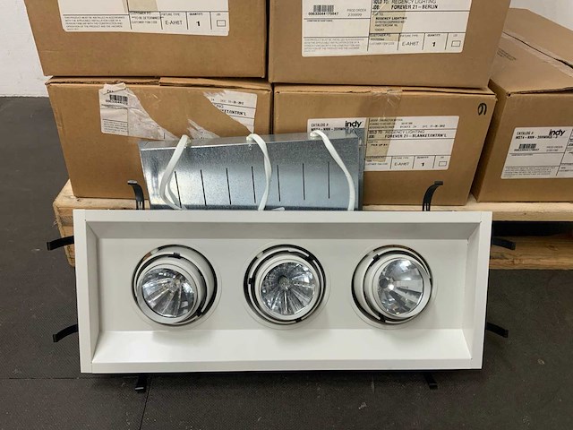 Partij indy mst4-nnn-39hwhce-3 inbouwspots - afbeelding 3 van  6