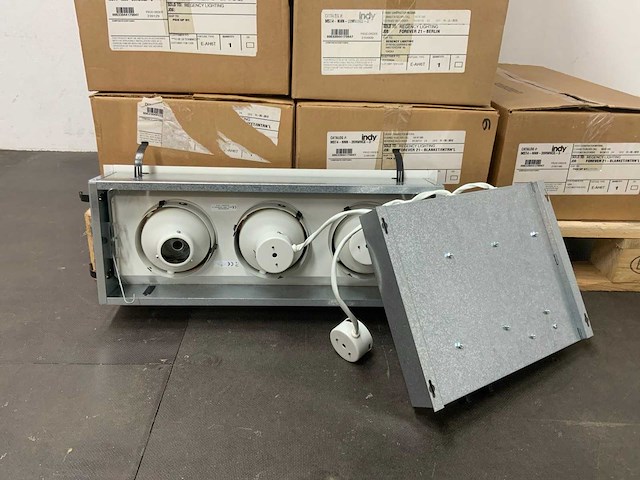 Partij indy mst4-nnn-39hwhce-3 inbouwspots - afbeelding 5 van  6