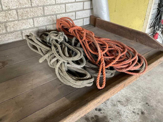 Partij injectiespuiten en divers - afbeelding 5 van  5