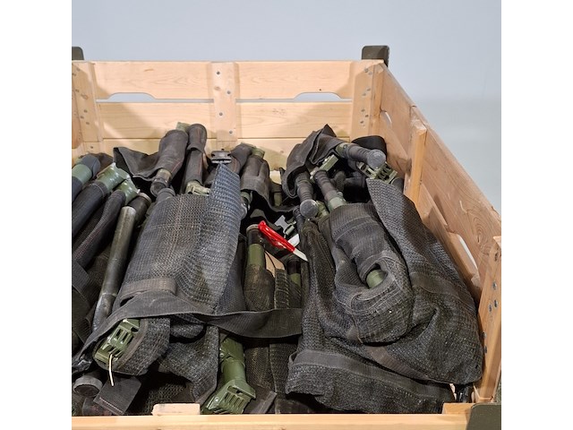 Partij inklapbare brancards - afbeelding 12 van  12