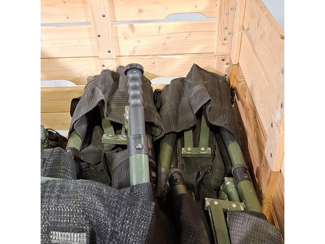 Partij inklapbare brancards - afbeelding 4 van  14