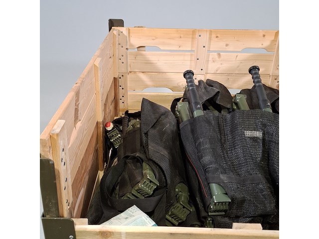 Partij inklapbare brancards - afbeelding 7 van  14