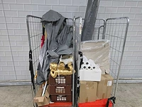 Partij inpakmateriaal en decoratie zonder rolcontainers - afbeelding 2 van  6