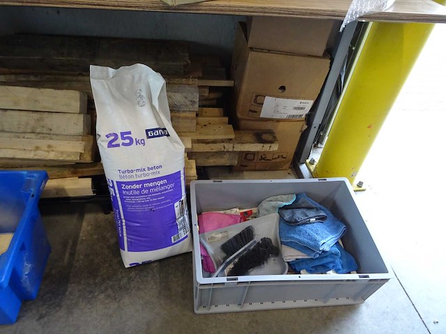 Partij inpakmateriaal - afbeelding 6 van  7