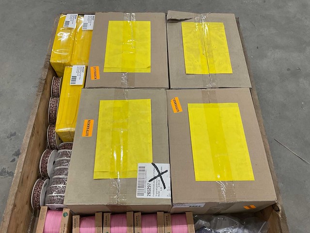 Partij inpakmateriaal - afbeelding 3 van  5