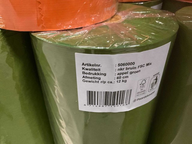 Partij inpakpapier op rol - afbeelding 12 van  15