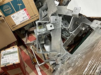 Partij installatie-/ bevestigingsmateriaal - afbeelding 6 van  14